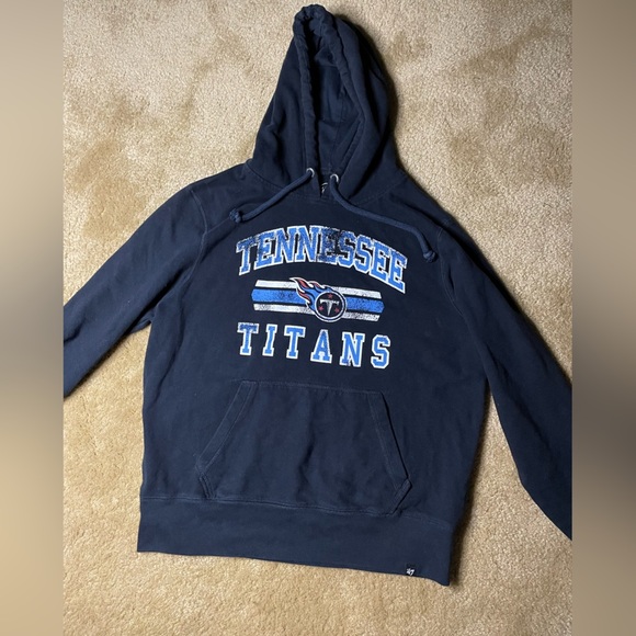 Tennessee Titans Hoodie - Picture 2 of 3